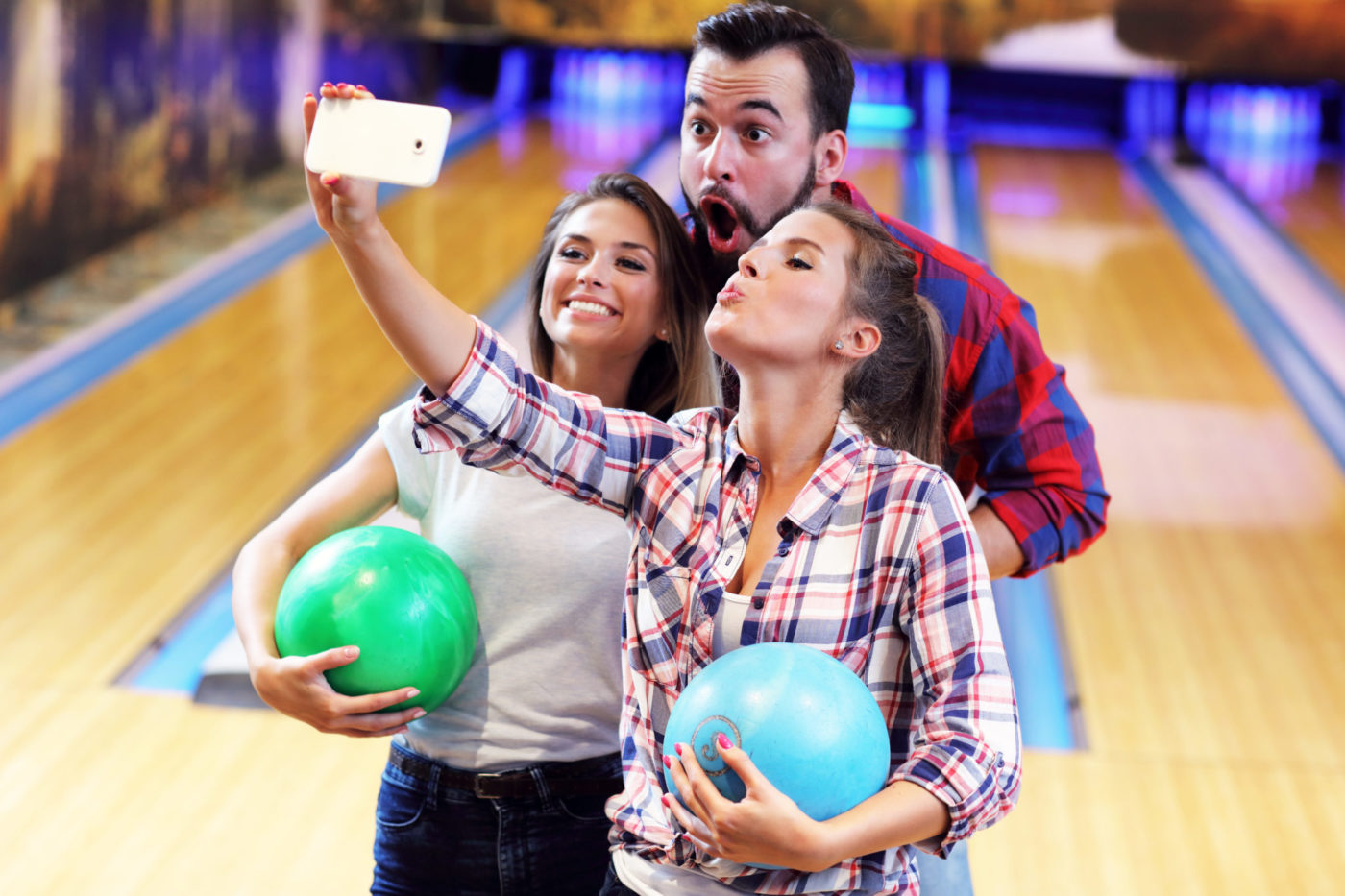 Why You Cant Afford Not to Live-Stream from Your Bowling Center